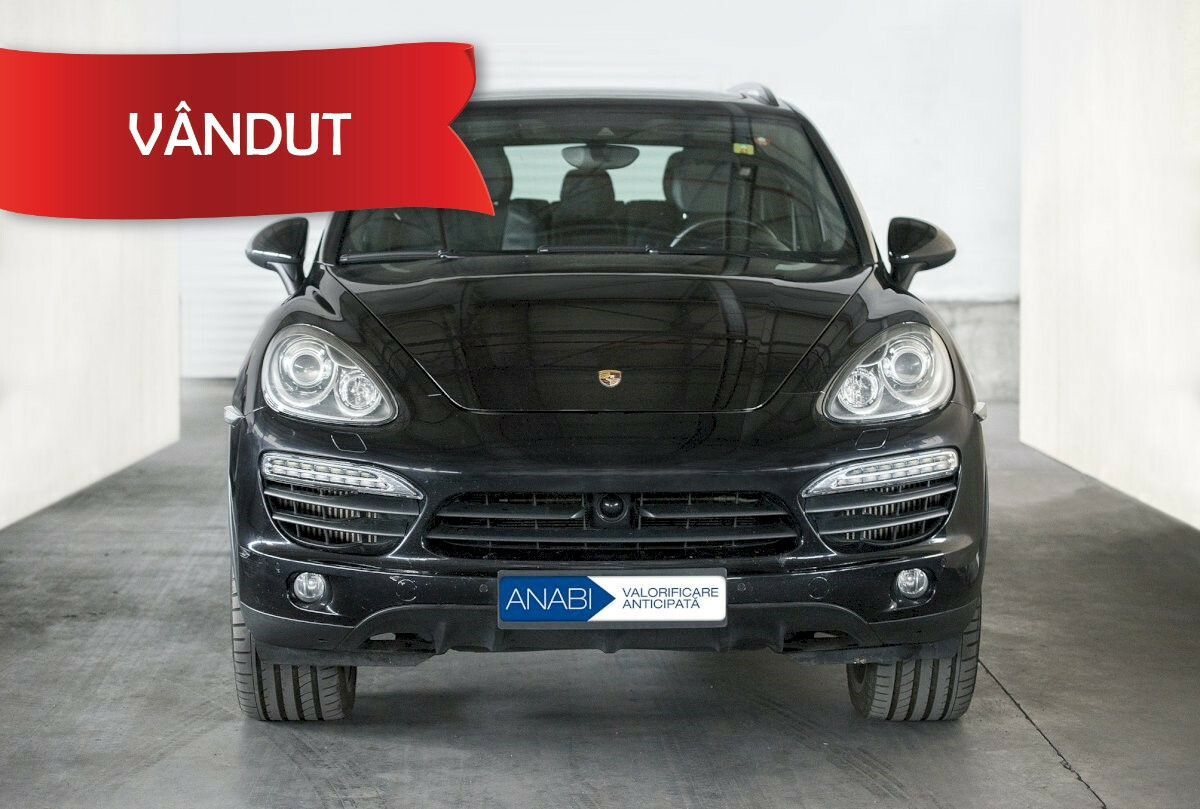 AUTOVEHICUL MARCA PORSCHE CAYENNE S DIESEL - A DOUA LICITAȚIE